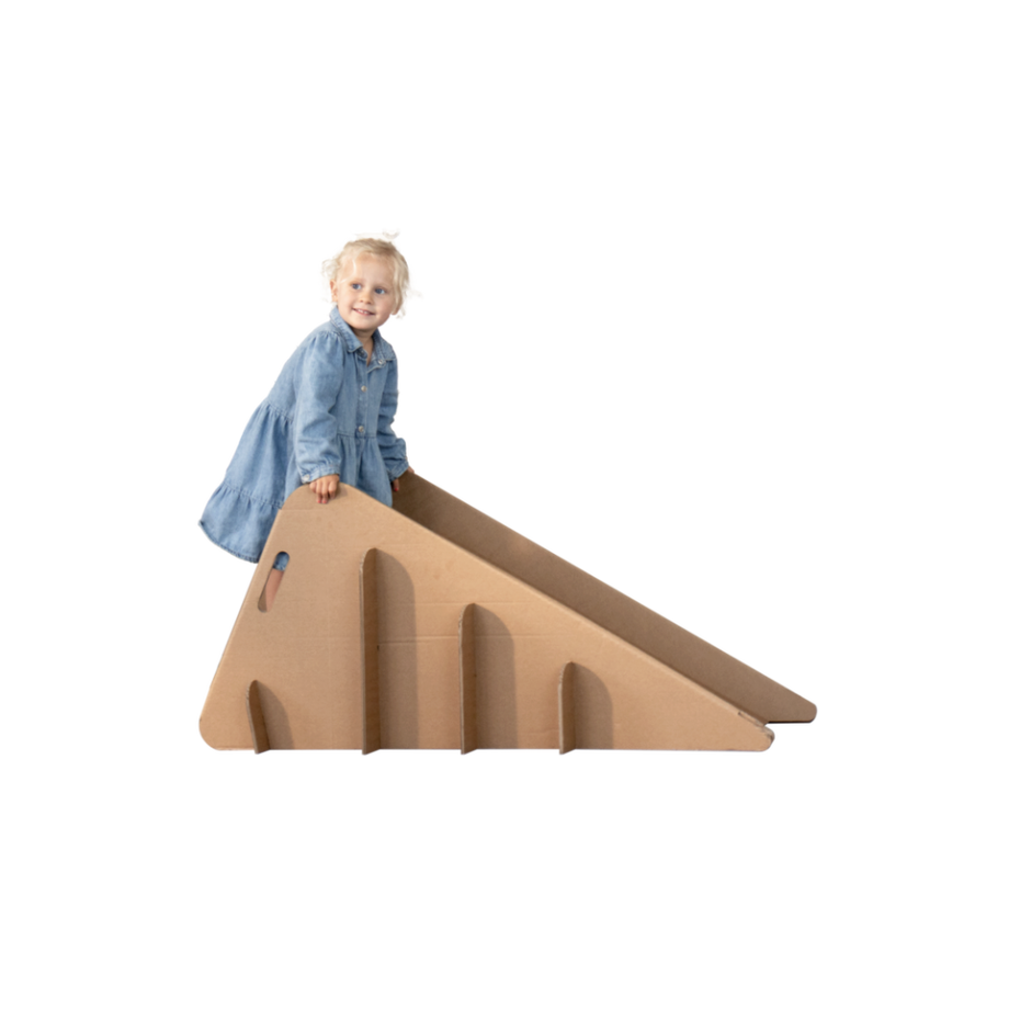 BINS AND BOXES  Toboggan pour petits enfants en carton 