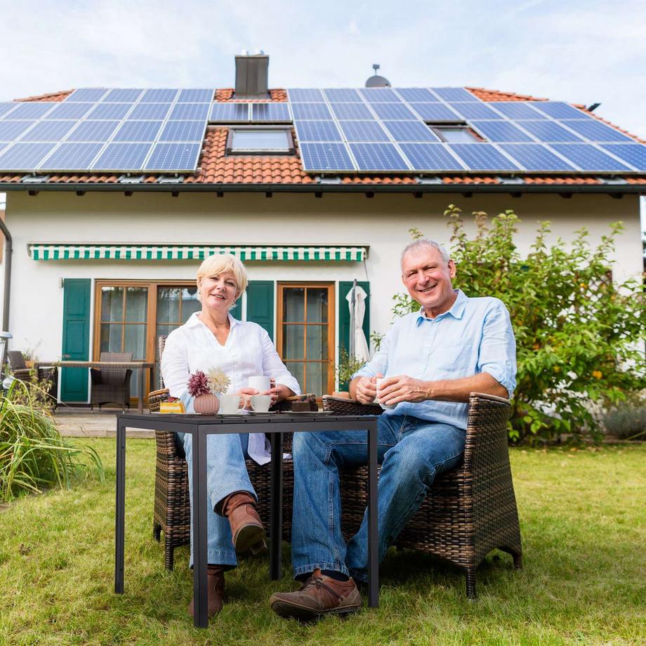 Northix Quadratischer Gartentisch in Holzoptik  