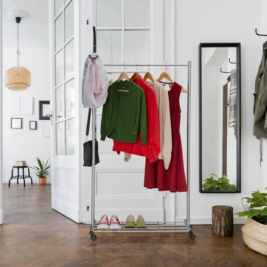 B2X Appendiabiti in argento con ruote  