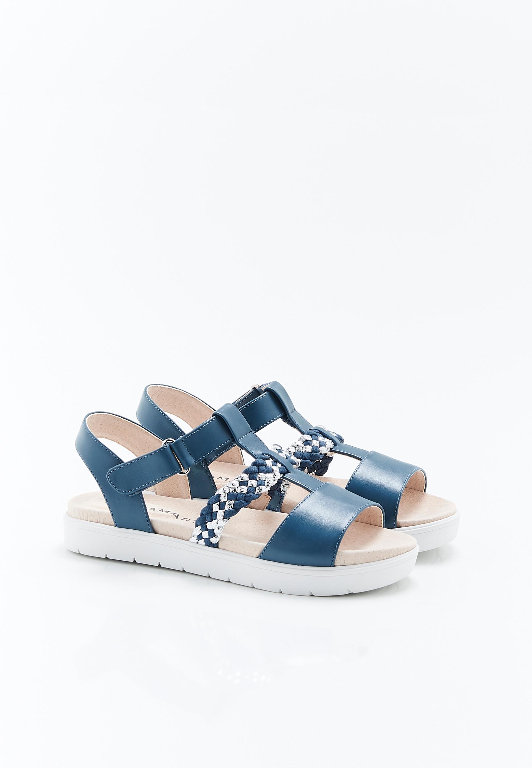 Image of Sandalen Mit Geflochtenen Riemen. Damen Blau 40