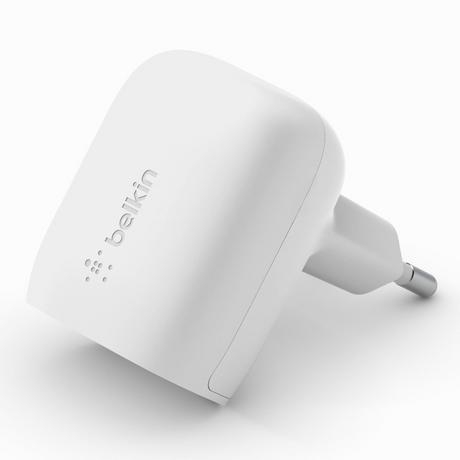 belkin  BoostCharge Smartphone, Tablet Bianco AC Ricarica rapida Interno 