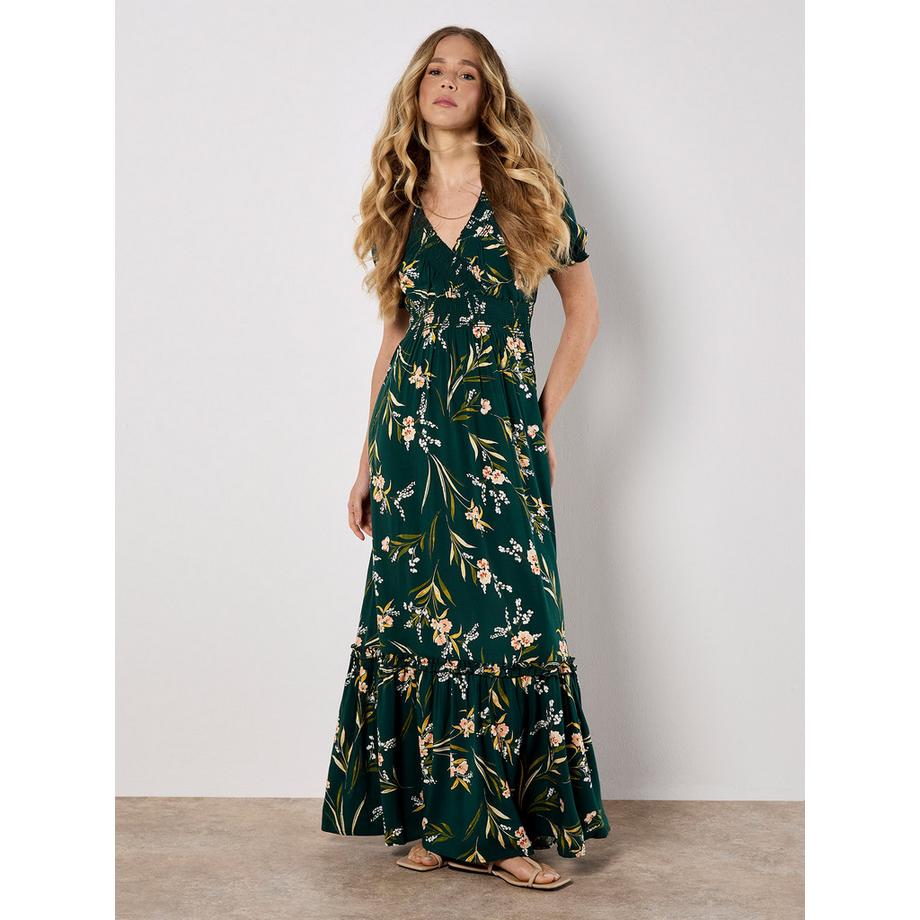 Robe longue smockée à fleurs aquarellées