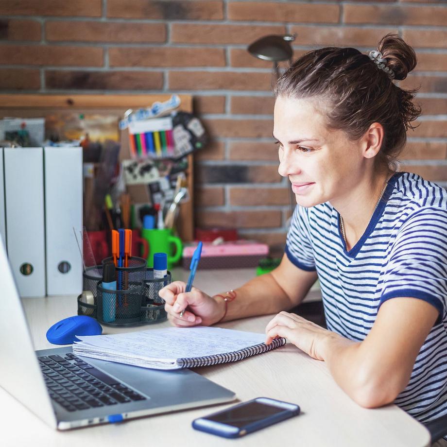 B2X  Drehbarer Stiftehalter mit 7 Fächern 