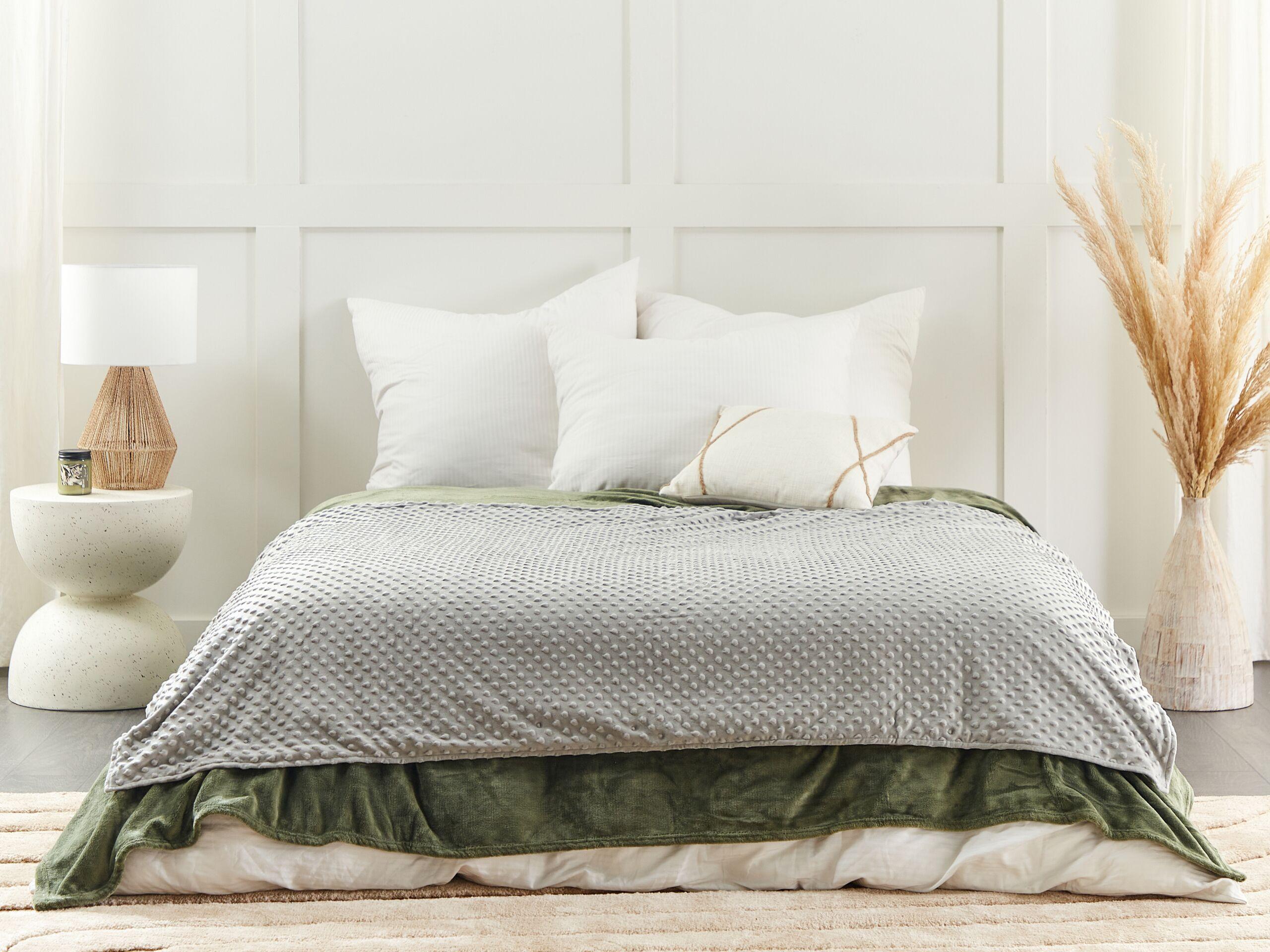 Beliani CALLISTO Housse de couverture lestée moderne en polyester  