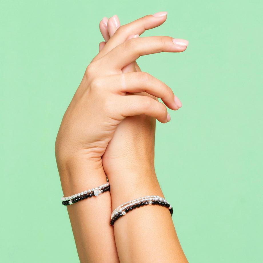 Balibay  Bracelet Joena, orné de pierres d'onyx et d'argent sterling 