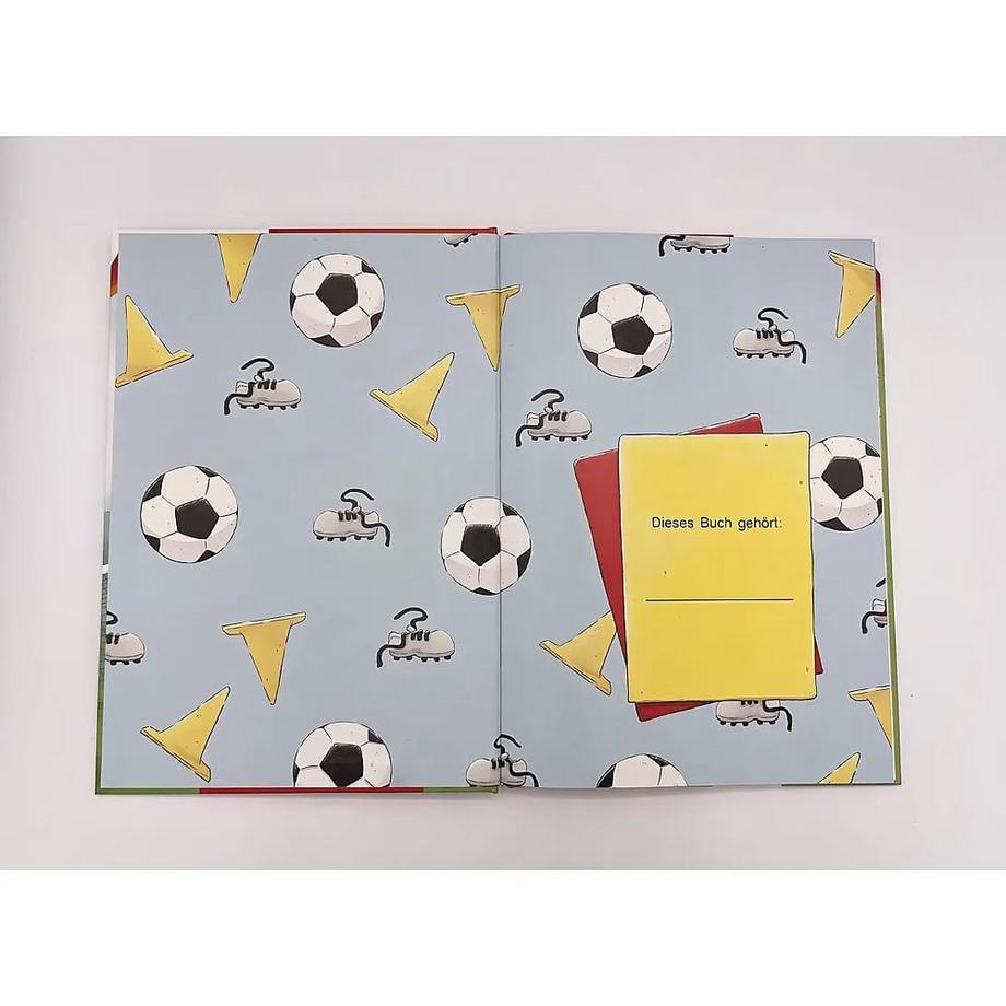 Elf Fußball-Freunde halten zusammen Loeffelbein, Christian; Bonn, Betty van (Illustrationen) Couverture rigide 