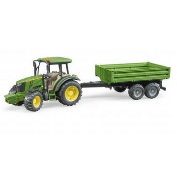 John Deere 5115 M mit Bordwandanhänger