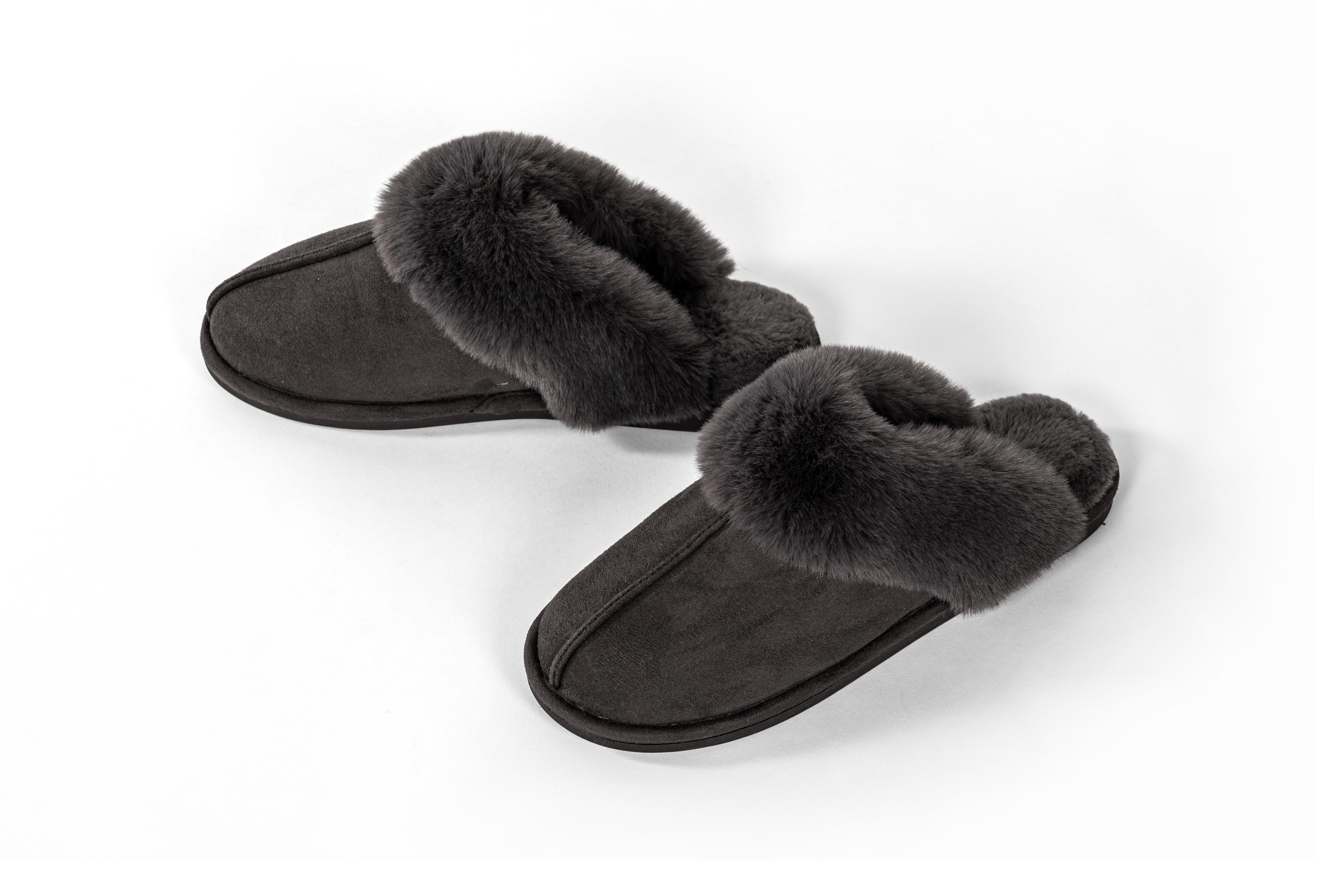 Tiseco  Wildleder Imitat Pantoffeln SNUGGS 