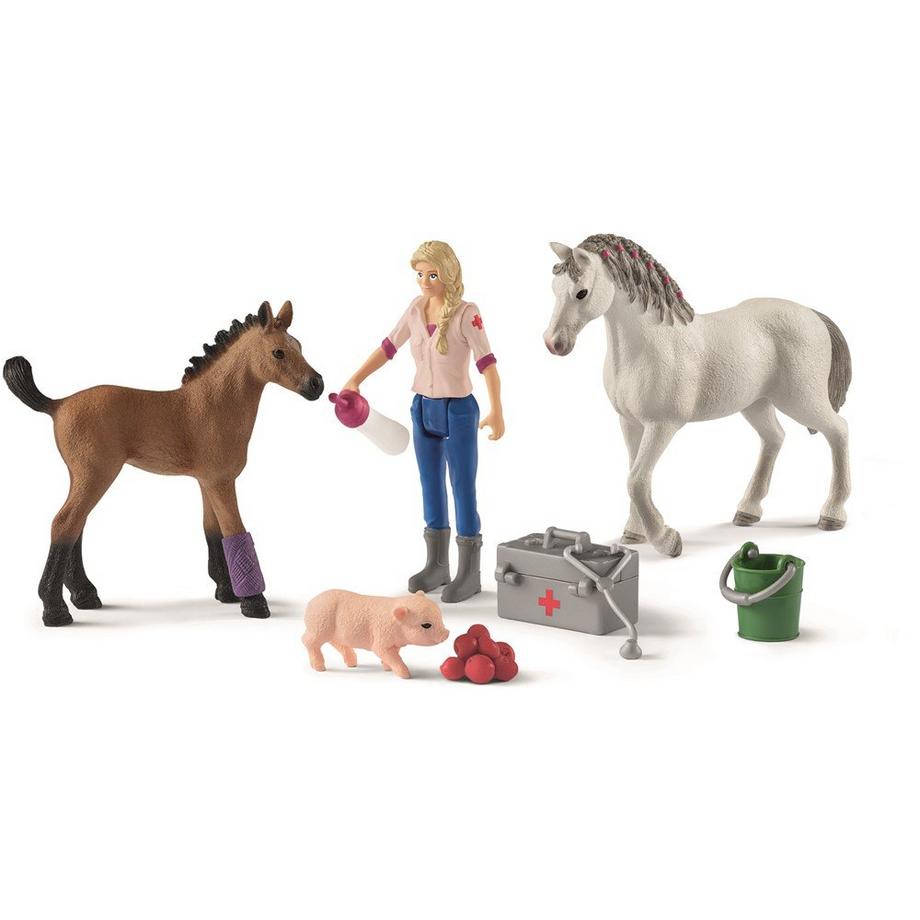 Schleich  Schleich Farm World Vet visiting mare and foal 
