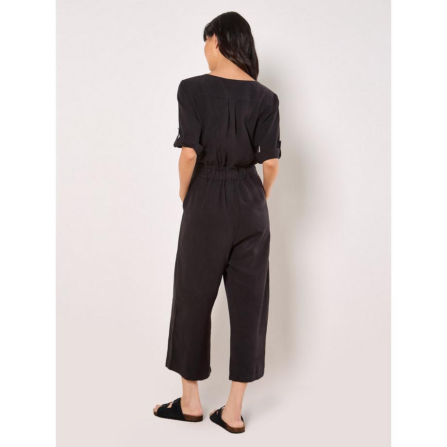 APRICOT Combinaison-jupe à jambes larges avec col en V et boutonnage avant  