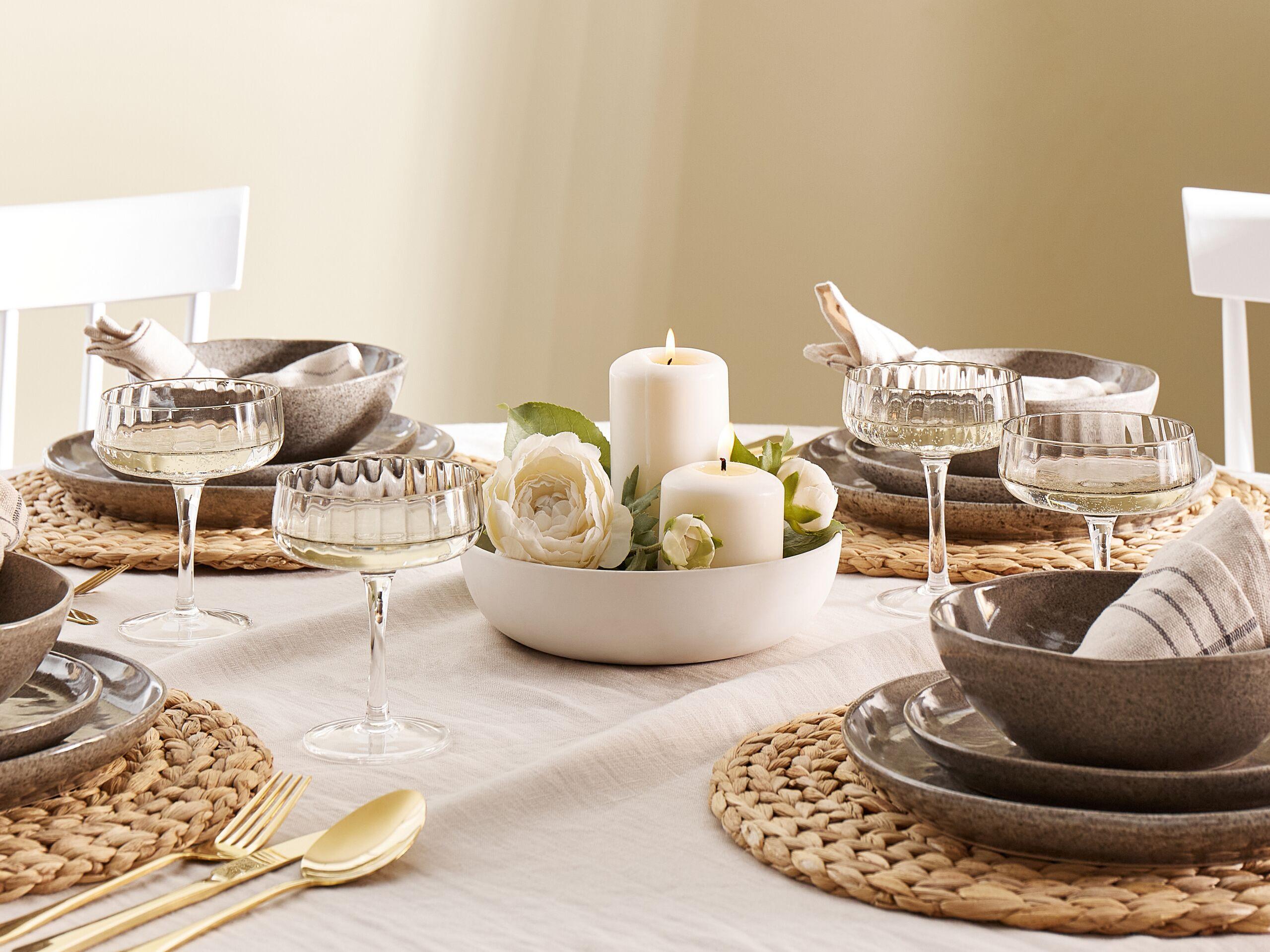 Beliani Lot de 4 coupes à champagne en Verre Rétro QUARTZ  