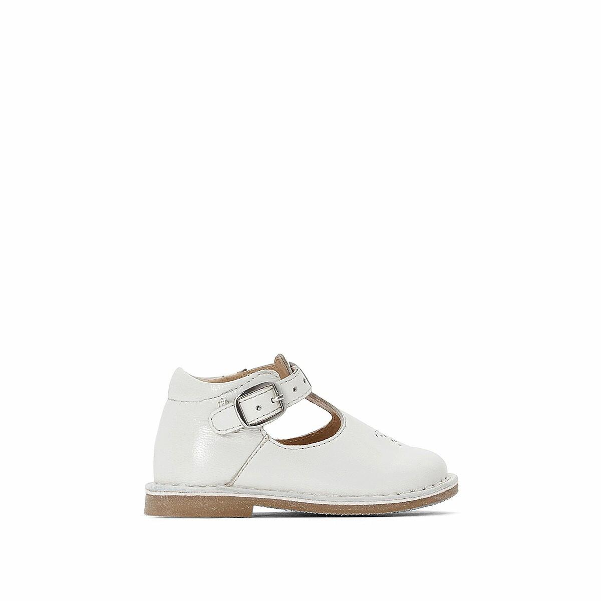 Image of Geschlossene Ledersandalen Mit Sterndetail Unisex Weiss 21