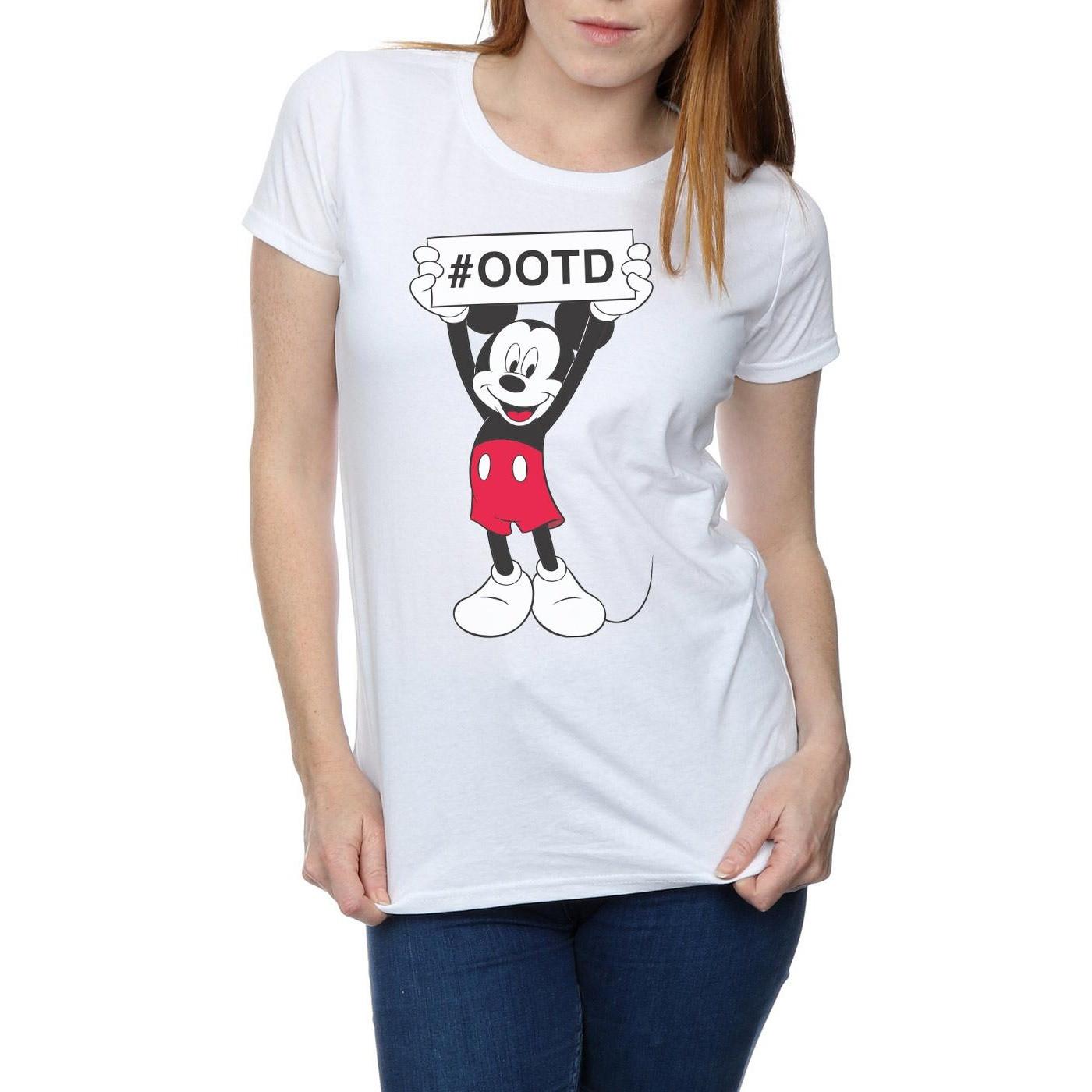 Disney  Tshirt MICKEY MOUSE OUTFIT OF THE DAY 