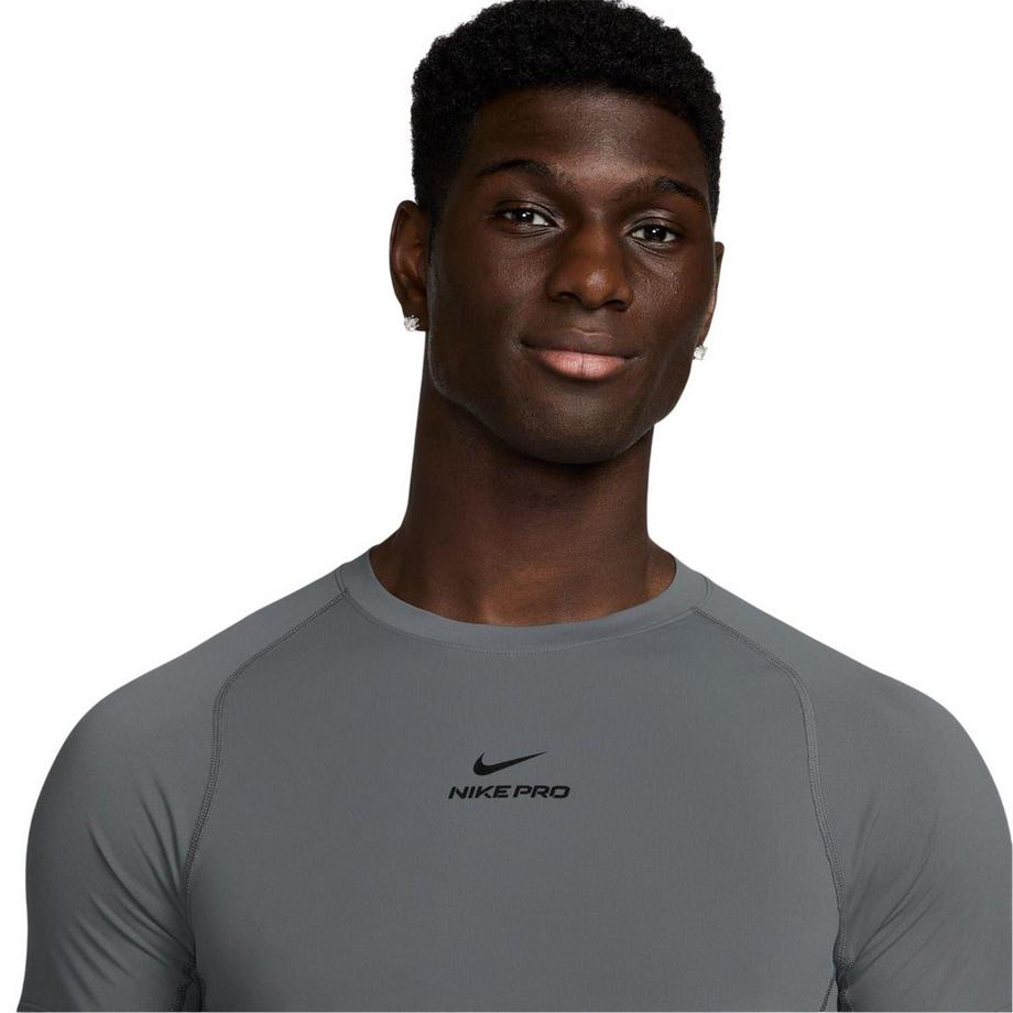 NIKE Pro Top Aderente Drifit  
