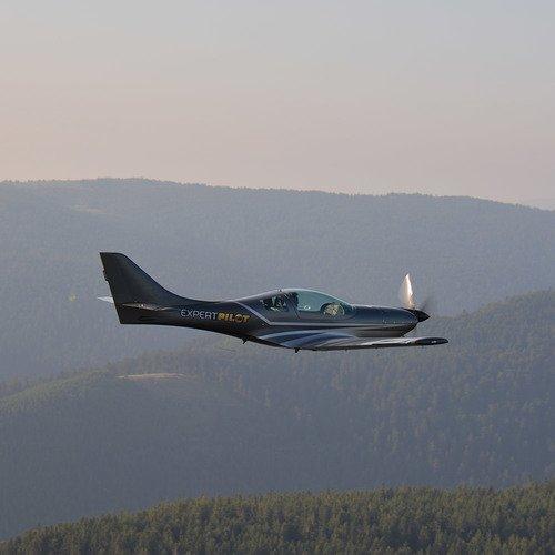 Image of Vl3-flugzeug Selber Fliegen - 30 Minuten (für 1 Person) Unisex