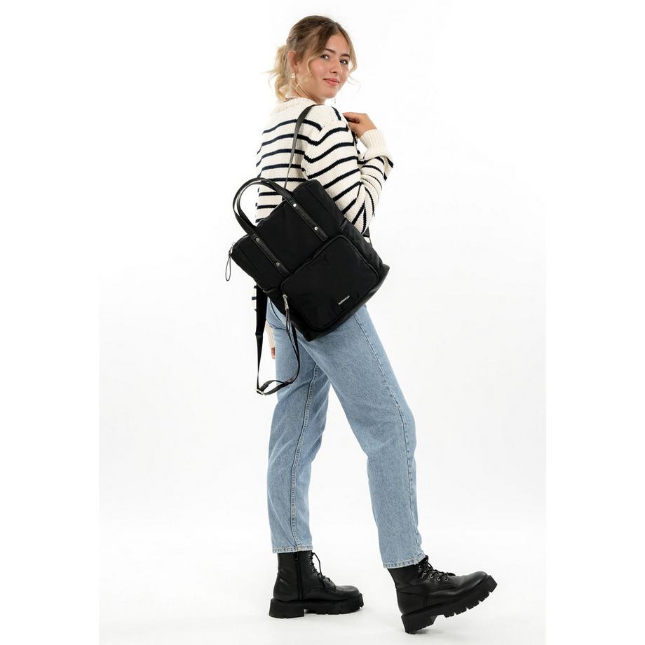 Emily & Noah E&N Hazel Zaino  