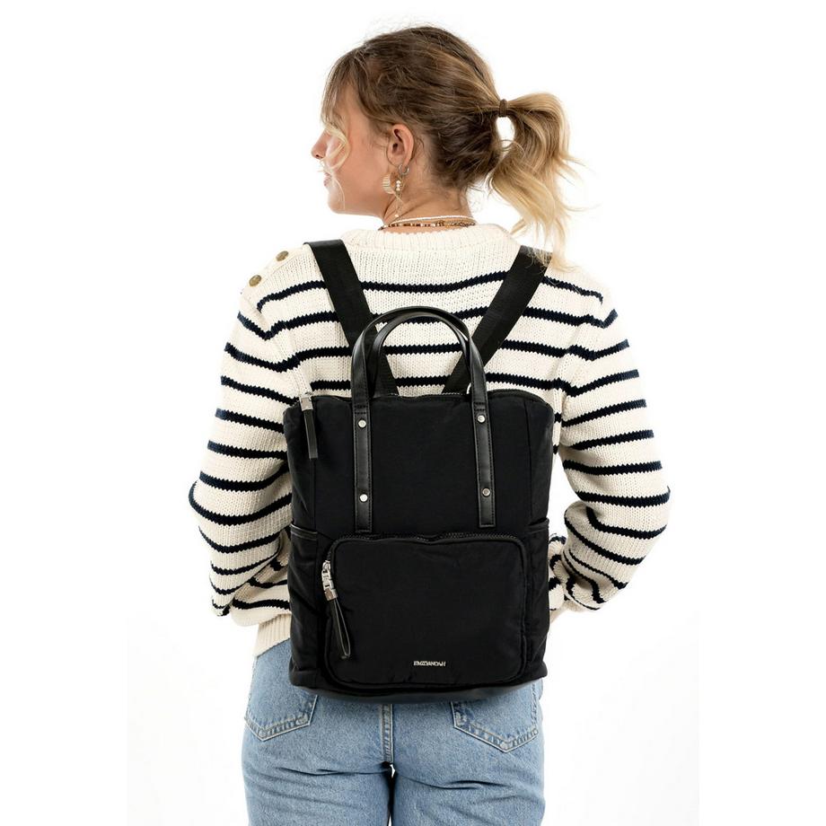 Emily & Noah E&N Hazel Zaino  