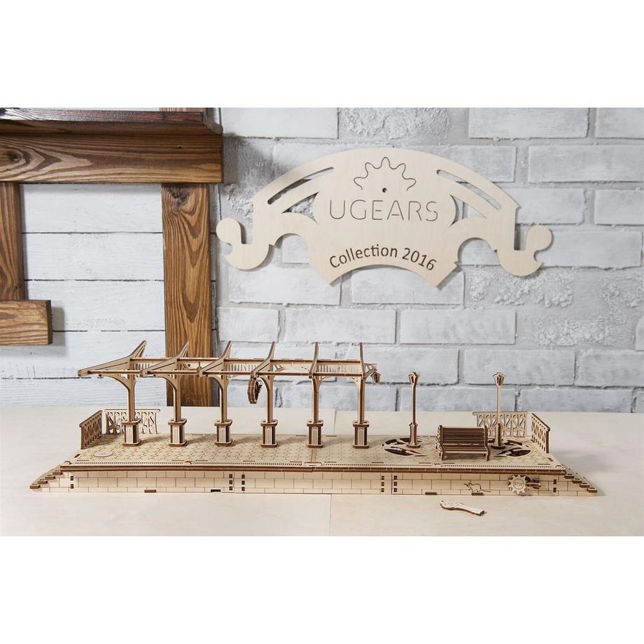 UGEARS  Bahnsteig (196Teile) 