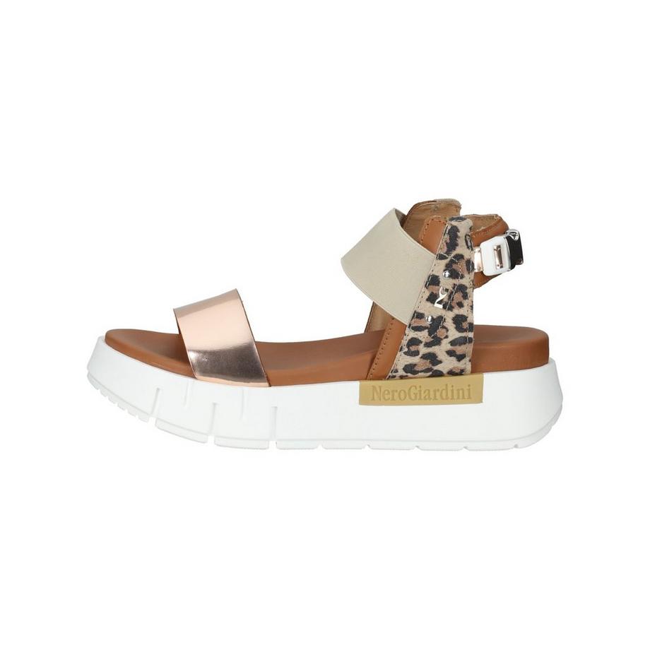 Nero Giardini Sandali con plateau  