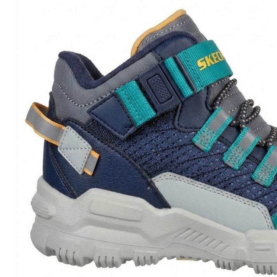 SKECHERS Adventurer Sneaker  