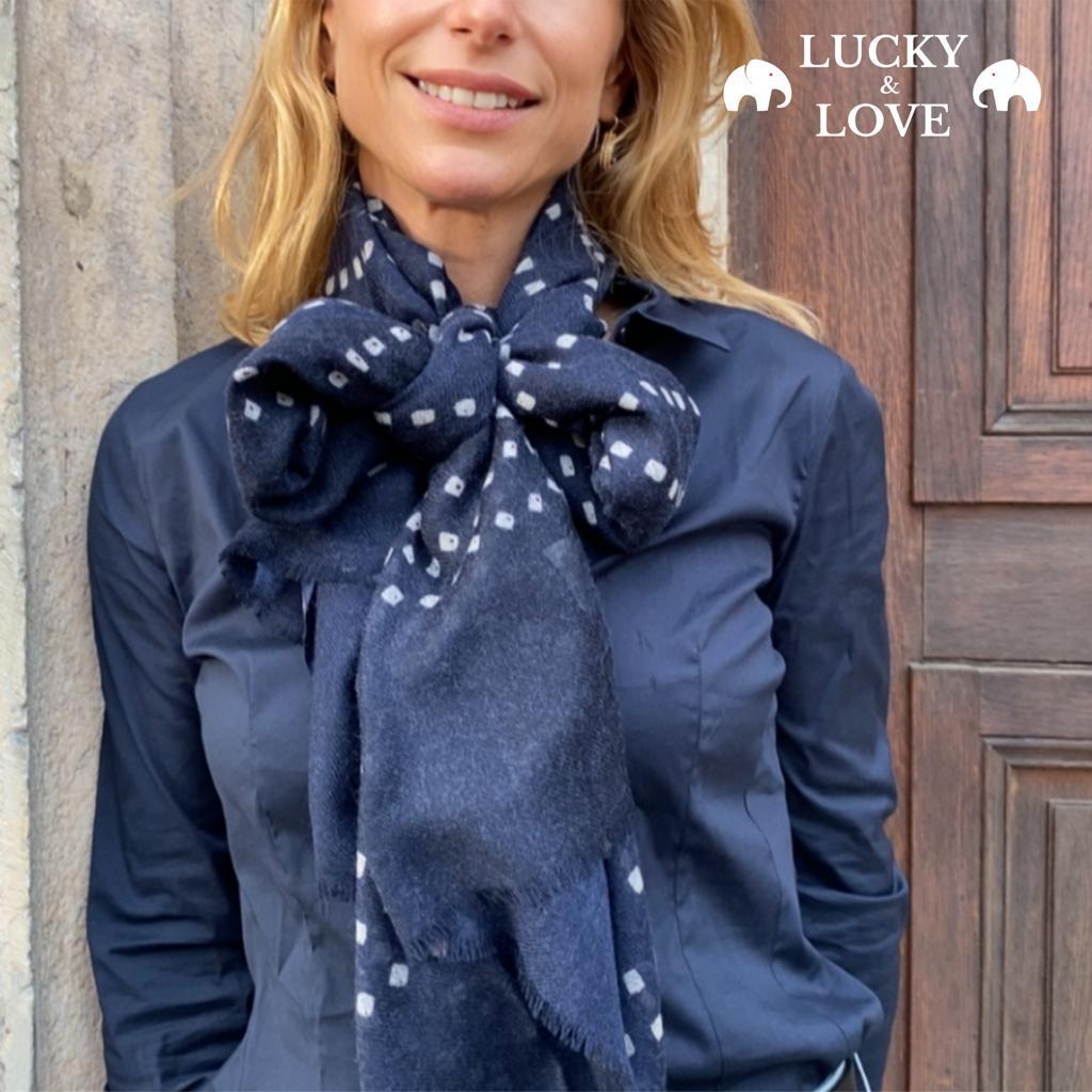 LUCKY & LOVE Heera Merino Schal  