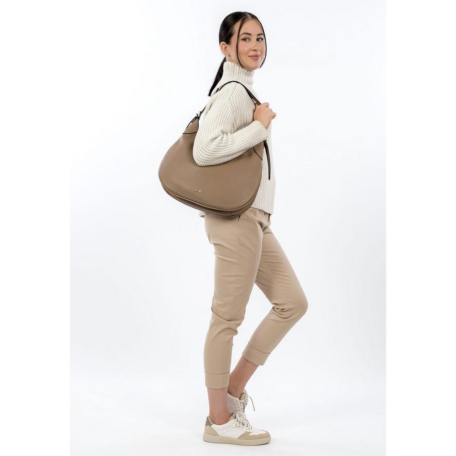 SURI FREY SURI FREY Henny Beutel  