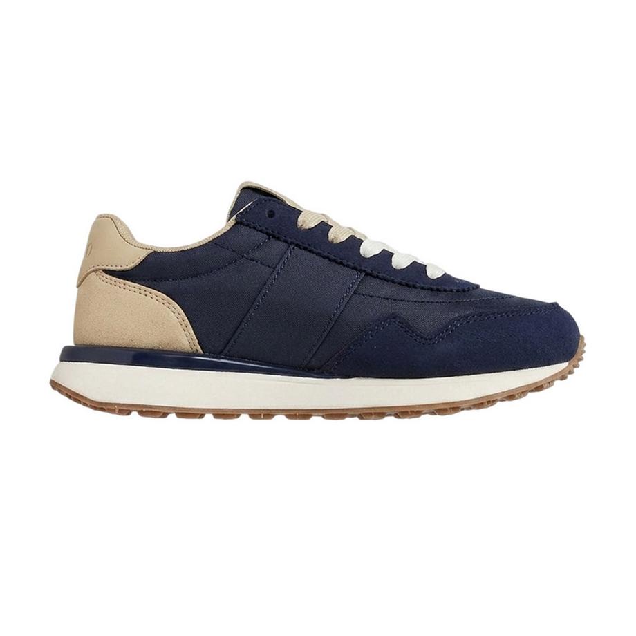 Train 89 Sneaker