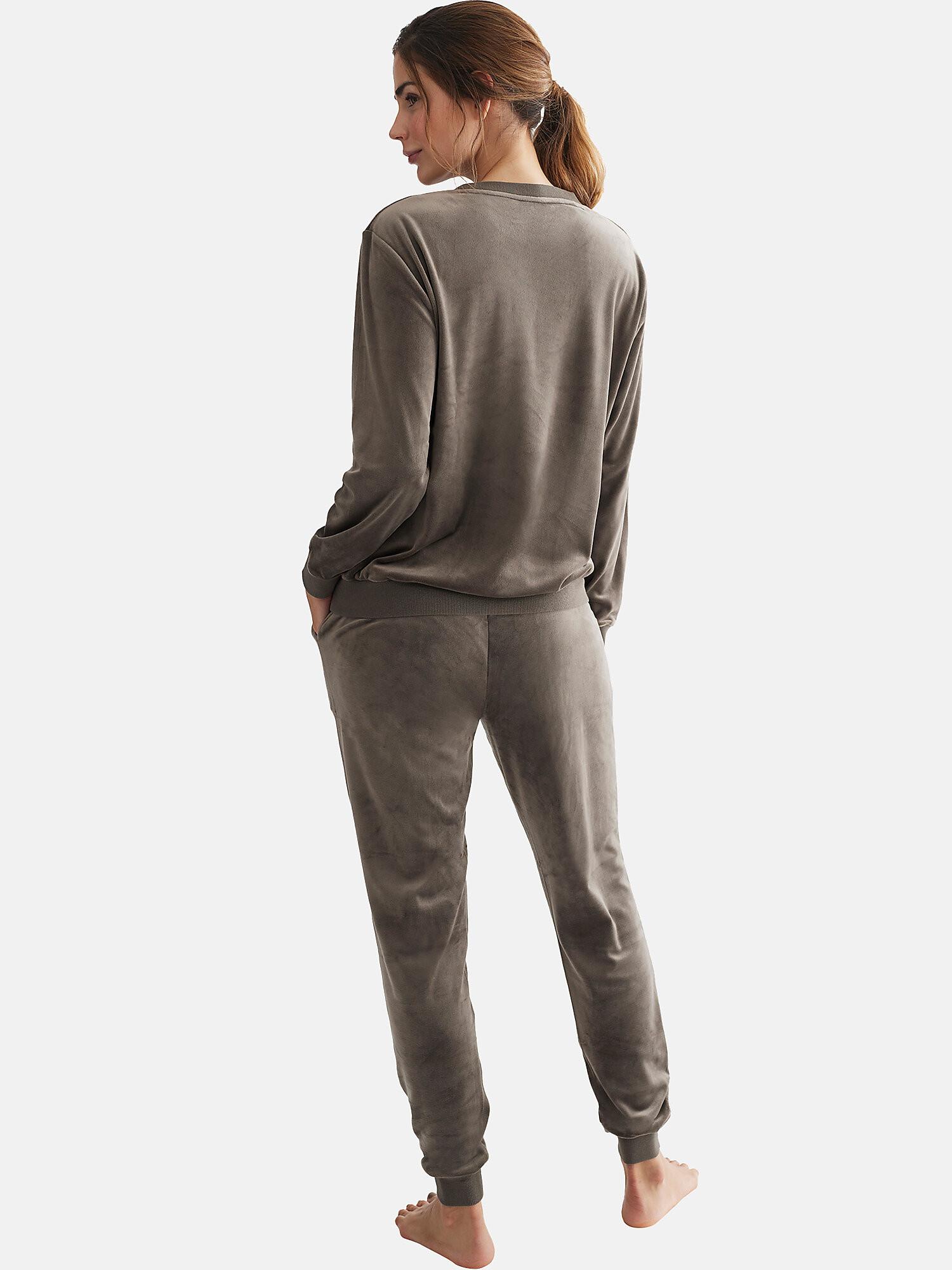 Selmark  Outfit Entspannung und Innen Pyjama Hose Sweatshirt Sport 