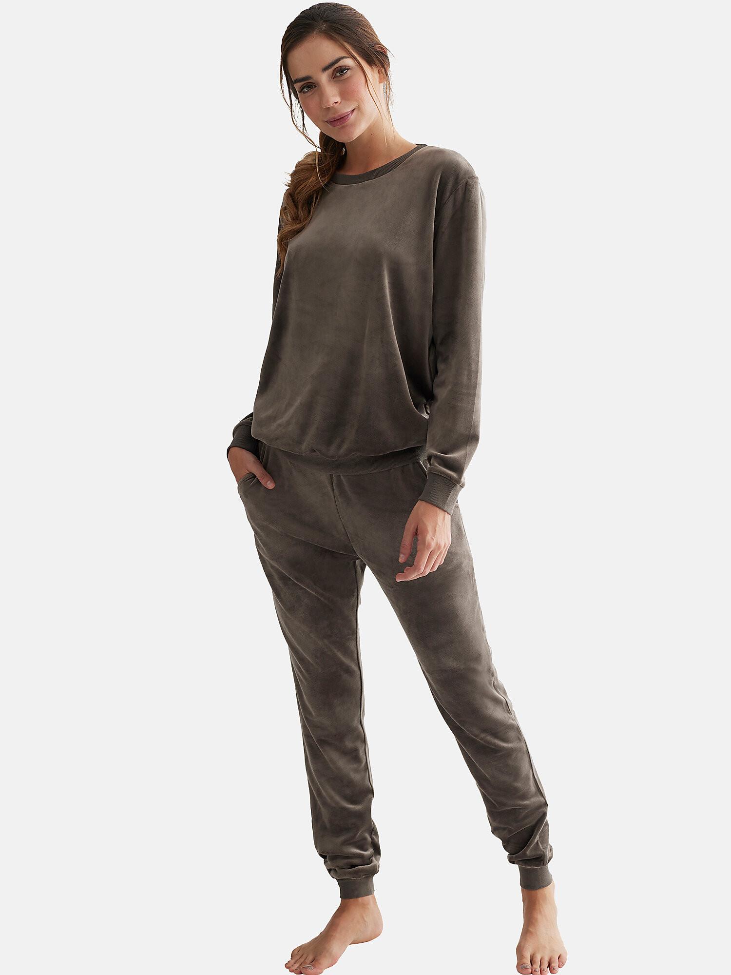 Selmark  Outfit Entspannung und Innen Pyjama Hose Sweatshirt Sport 