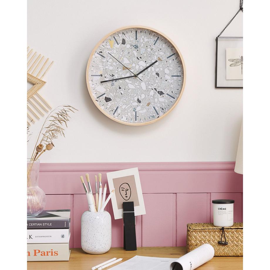 Beliani Horloge murale en MDF Rétro GORDOLA  