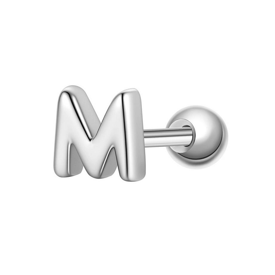 Piercing Buchstabe M