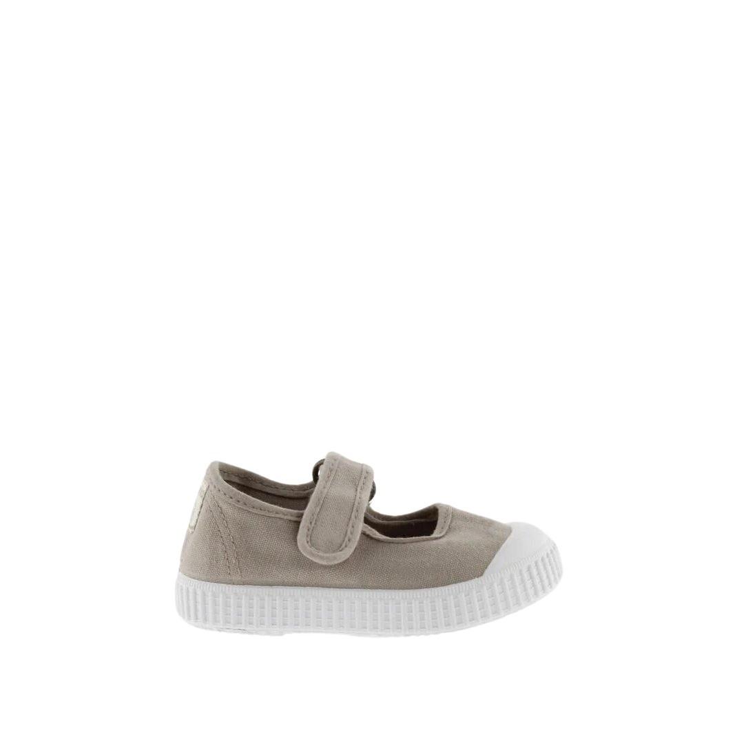 Image of Sandalen Aus Gefärbtem Leinen Für Kinder 1915 Mercedes Unisex 26