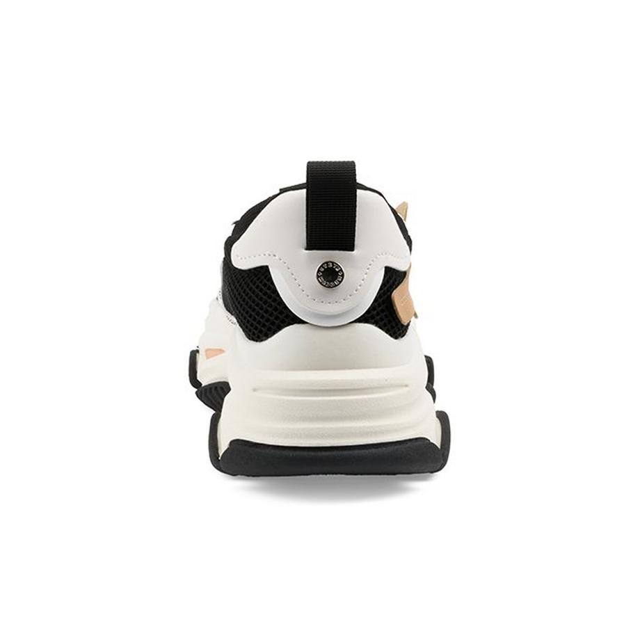 STEVE MADDEN Possession E 37 Baskets  