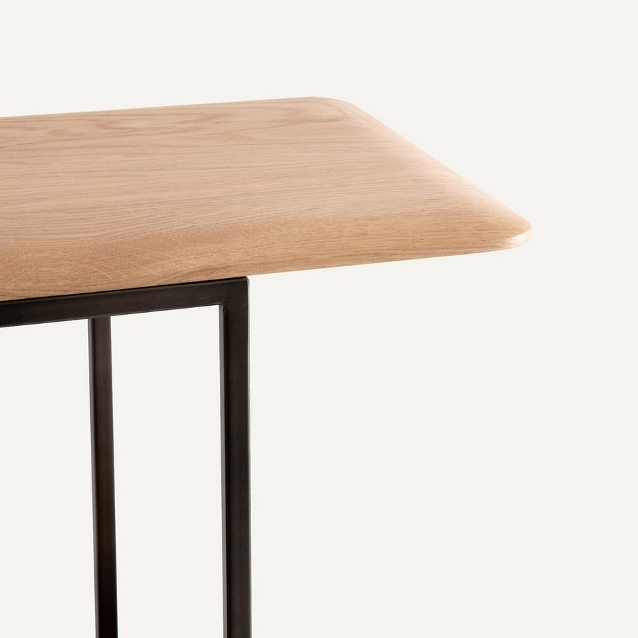 AM.PM  Bibliothèque chêne Jacobson 