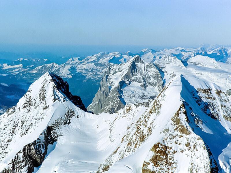 Smartbox  Volo panoramico in aeroplano sulle Alpi svizzere per 2 persone - Cofanetto regalo 