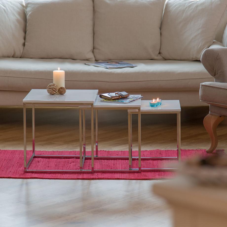 B2X Tavolino laterale in set da 3 con gambe in metallo  