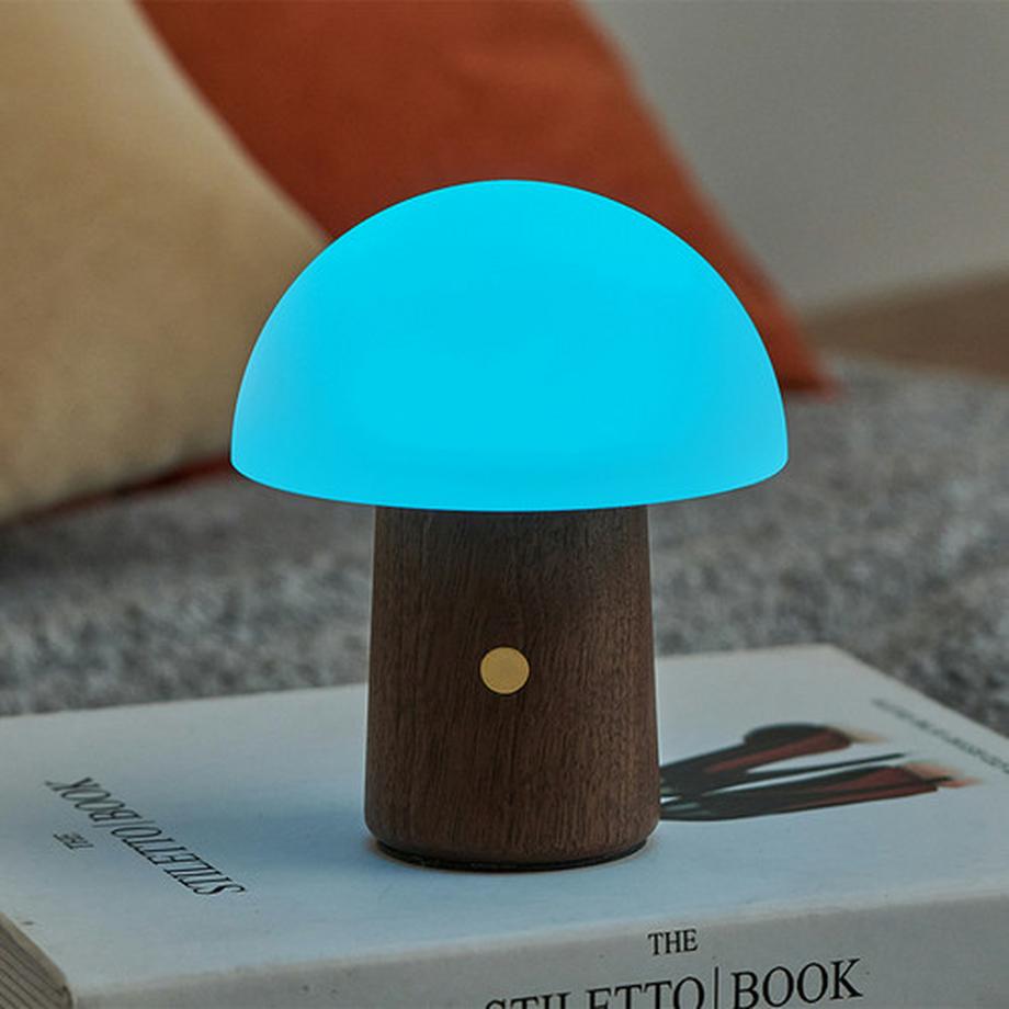 Gingko Design Lampe Mushroom en bois de noyer - Gingko Design  