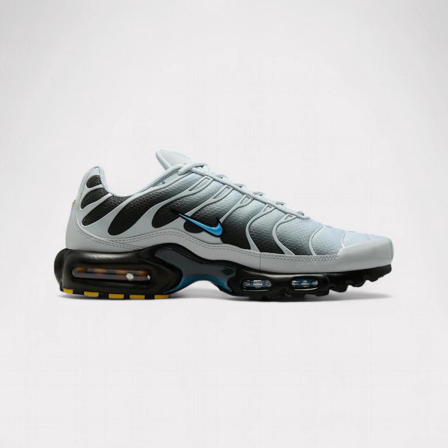 NIKE Air Max Plus Sneakers  