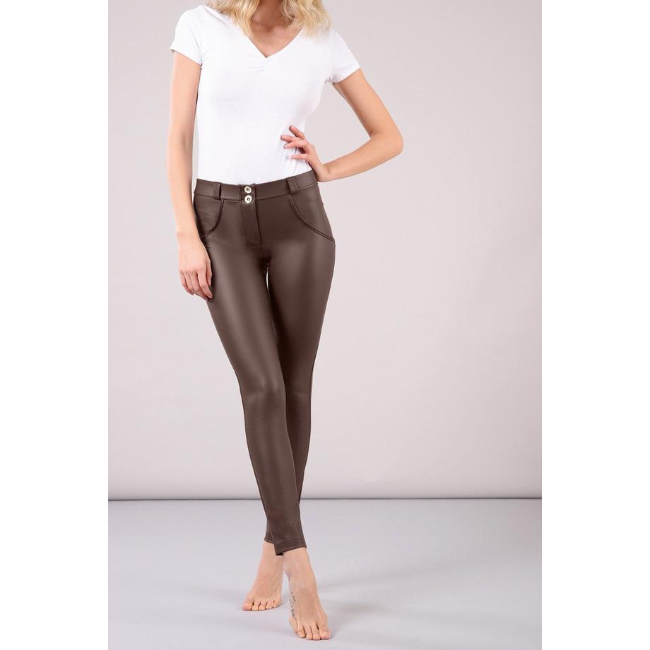 FREDDY WR.UP Skinny Hose mit mittlerem Bund aus Kunstleder  