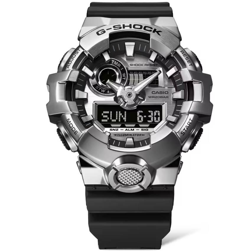 CASIO  G-Shock GM-700-1AER G-Steel 