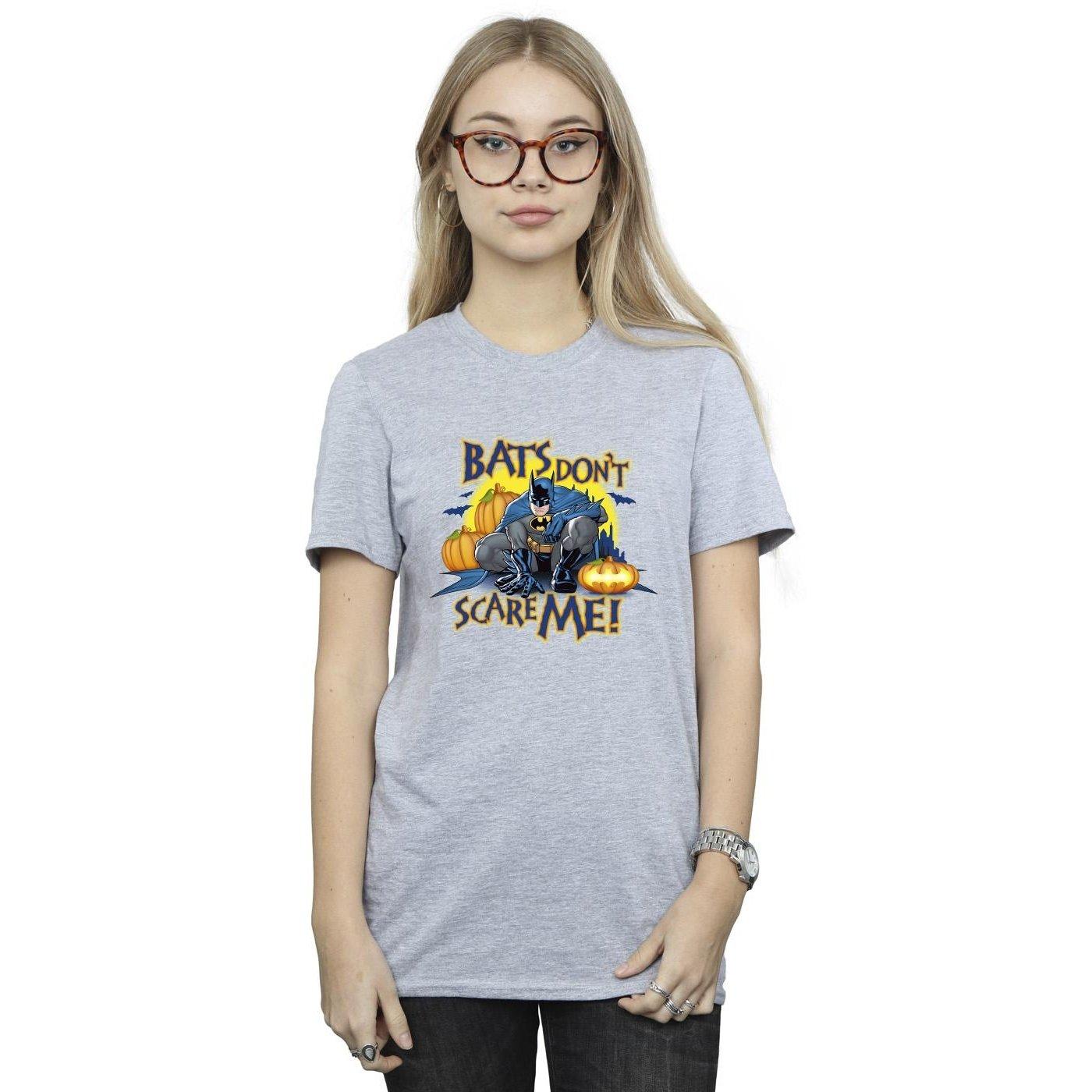 DC COMICS  Bats Don't Scare Me TShirt 