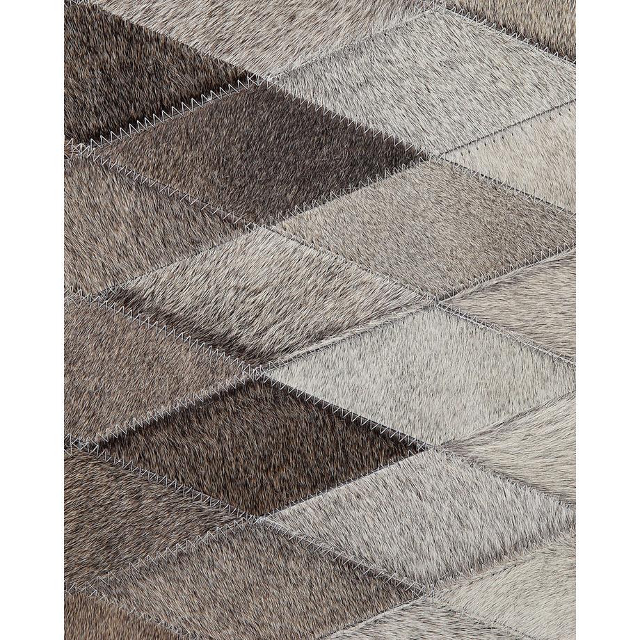 Beliani Teppich aus Kuhfell  MALDAN  