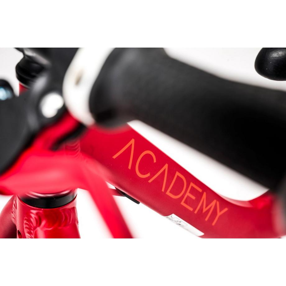 ACADEMY  12" Grade 1 