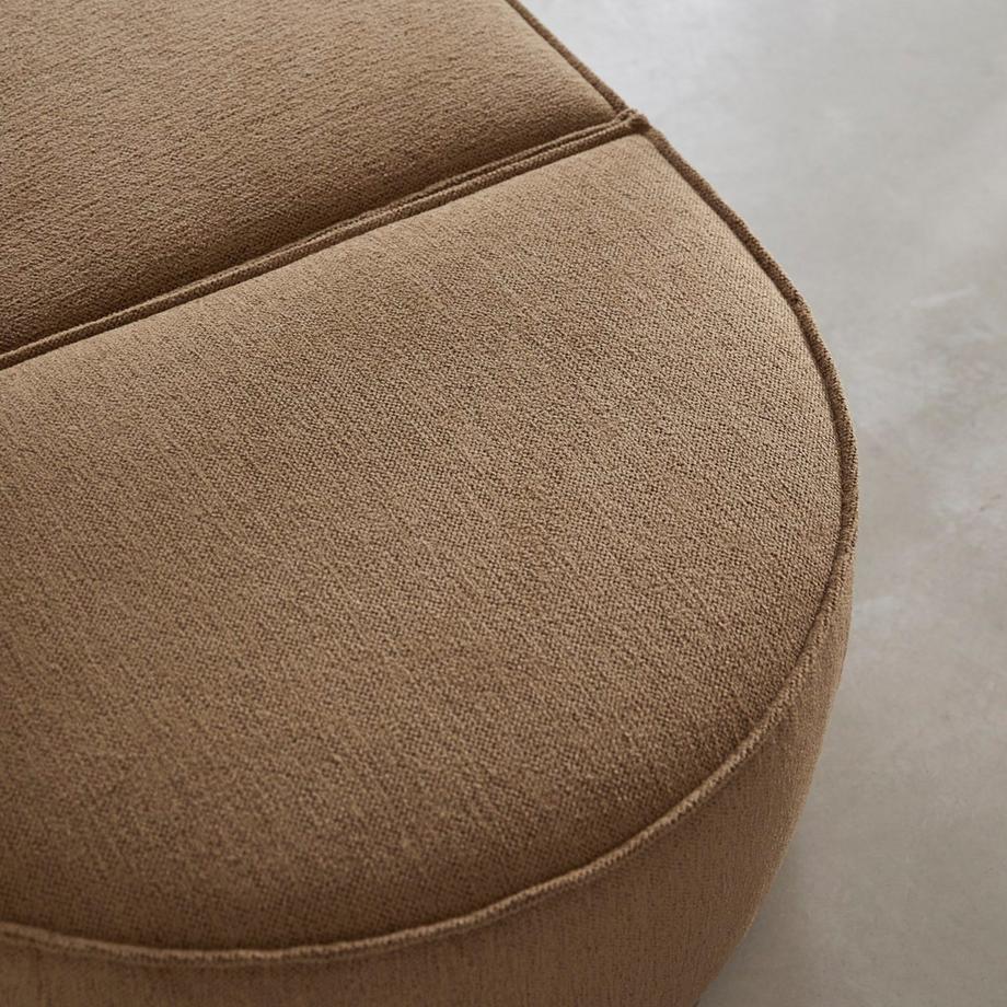 Tikamoon Fußhocker mit camelfarbenem Stoffbezug Dario  