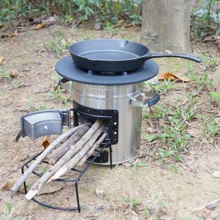 Arebos  Raketenofen inkl. Grillpfanne Dutch Oven BBQ Rocket Stove Camping-Ofen 