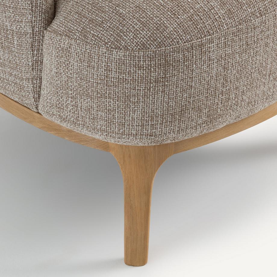 AM.PM Sessel aus meliertem Stoff und massiver Eiche  