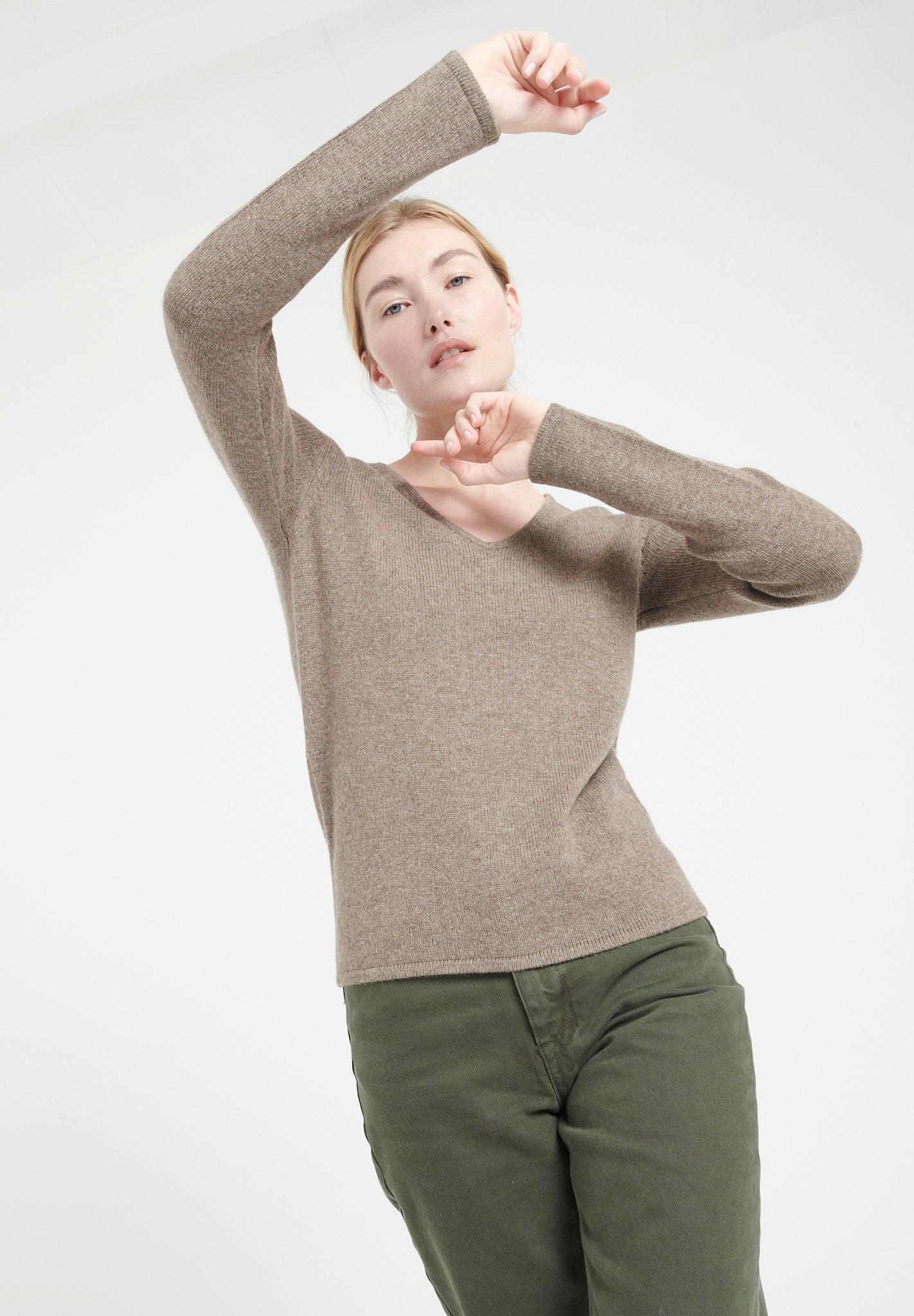 Studio Cashmere8  LILLY 20 Pullover mit V-Ausschnitt 4 Fäden - 100% Kaschmir 