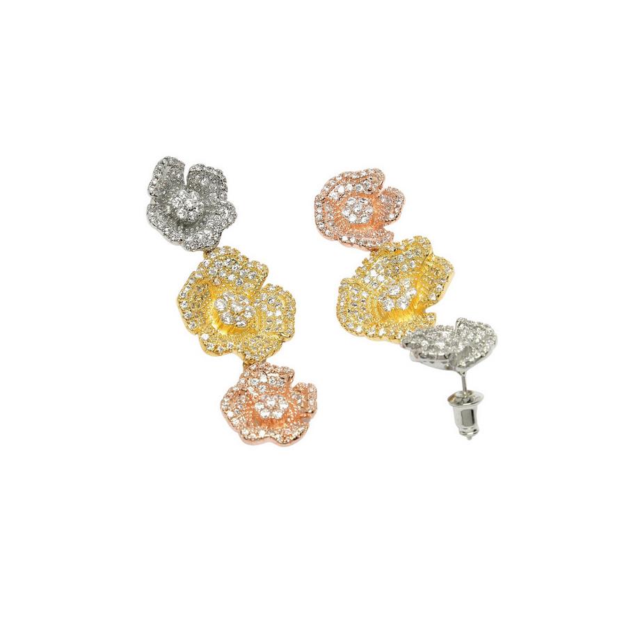 AVANT-GARDE PARIS  Collection Diva Boucles d'oreilles pendantes triple fleur en zirconia 