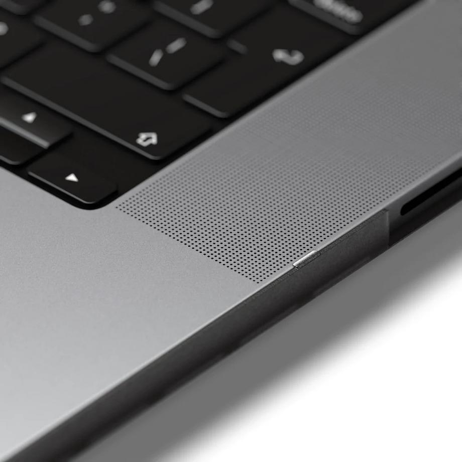 SATECHI  ECO Hardshell 16" 