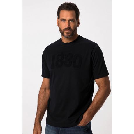 JP1880  T-shirt con applicazione 1880 sul petto, scollo a girocollo e mezze maniche, fino alla tg. 8XL 